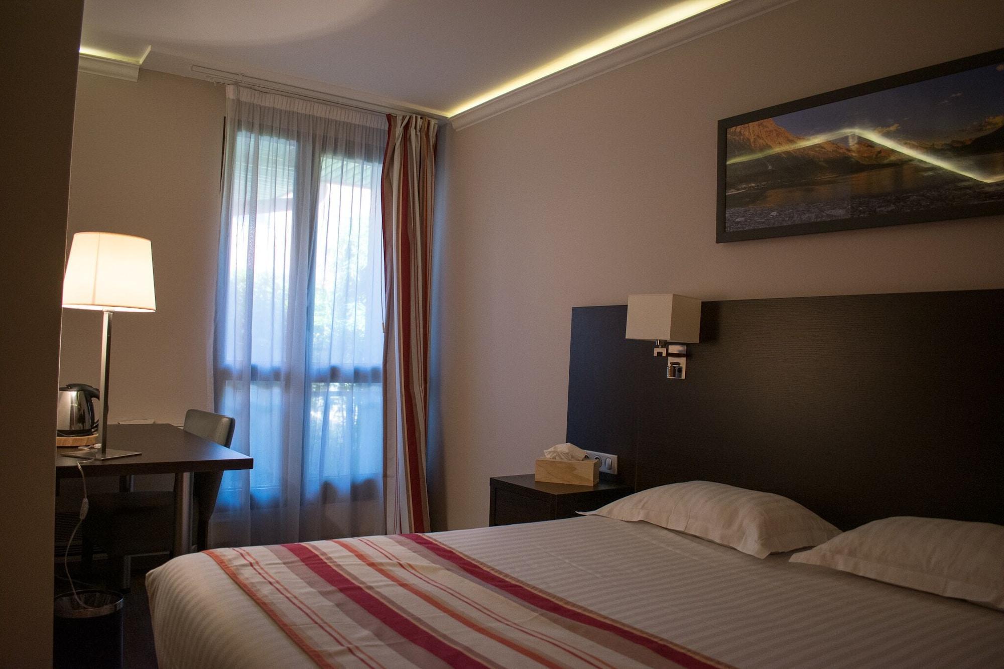 Contact Hotel Be Guest Limoges Sud エクステリア 写真