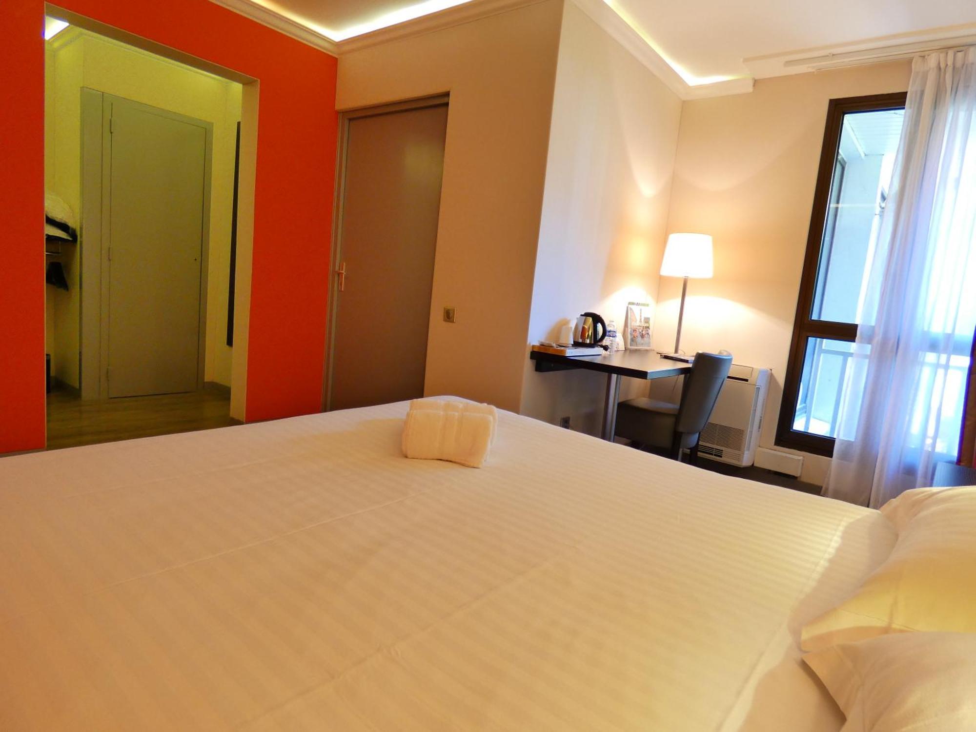 Contact Hotel Be Guest Limoges Sud エクステリア 写真
