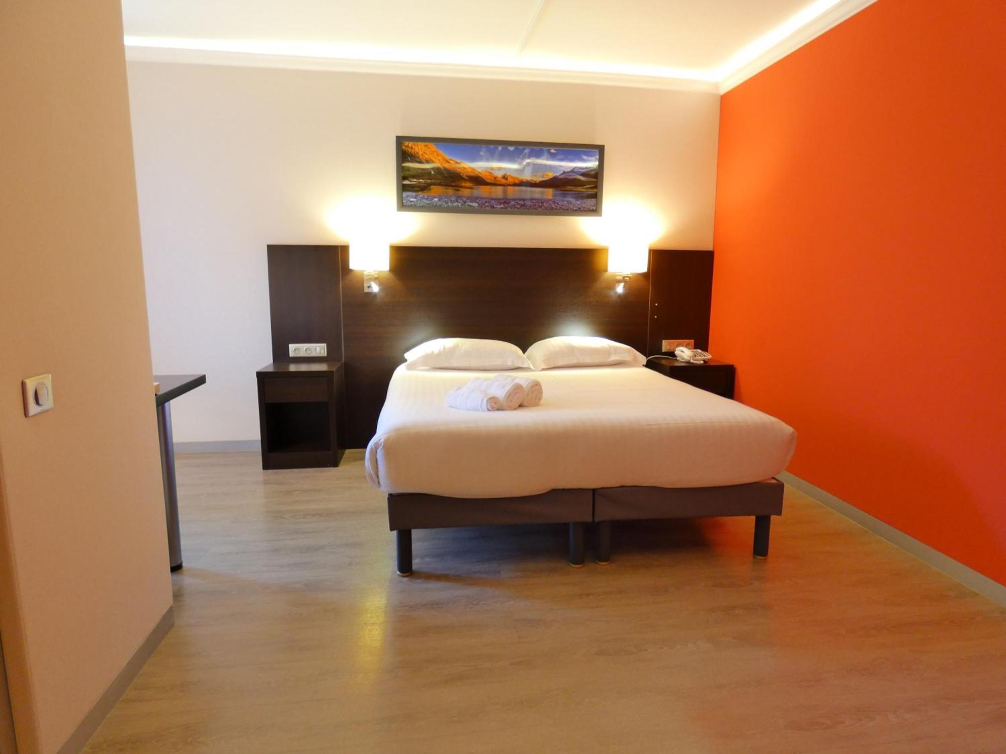Contact Hotel Be Guest Limoges Sud エクステリア 写真